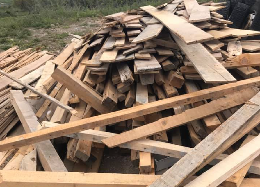 Cikma kereste 5x10 10x10 ve insaat tahtasi 3